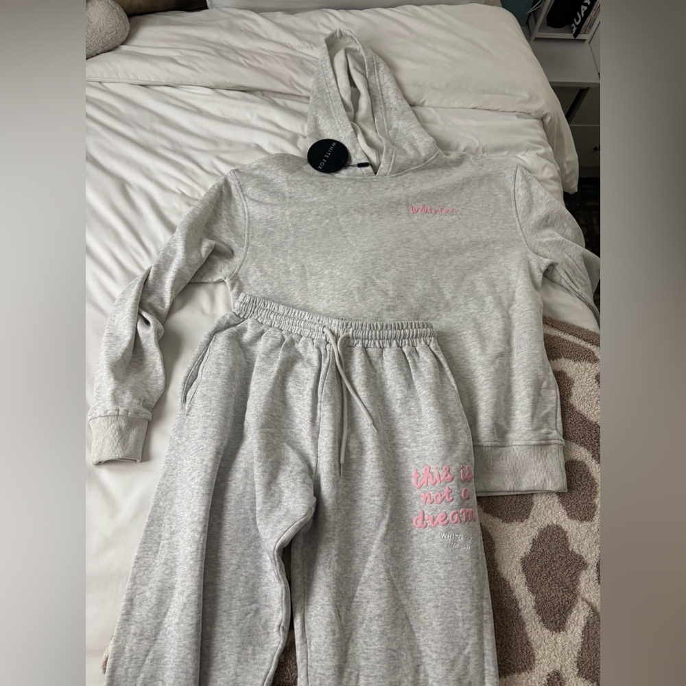 White fox pink and gray set